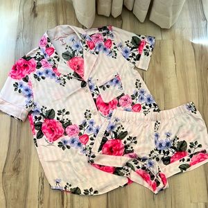 Victoria’s Secret Satin Short Pajama Set NEW size XS